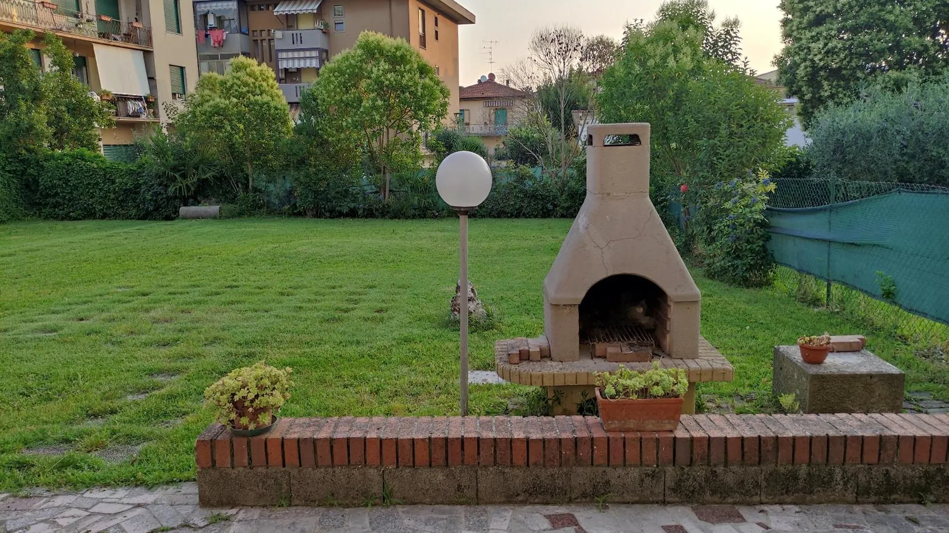 Appartamento Casa Valemar Piano Terra, Un'Oasi In Citta Arezzo 0*,